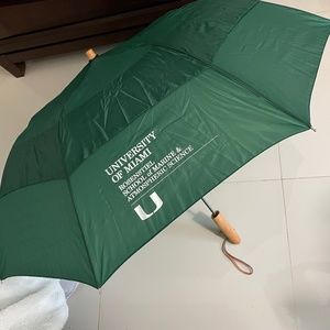Green University of Miami RSMAS Umbrella